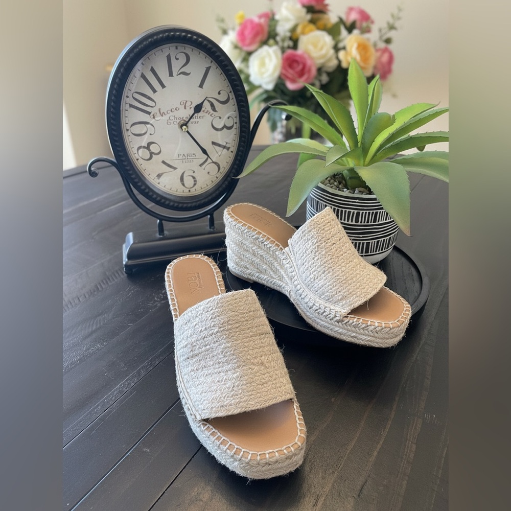 Nordstrom Natural Jute Slip-On Wedge – Size 6.5 – NWT
